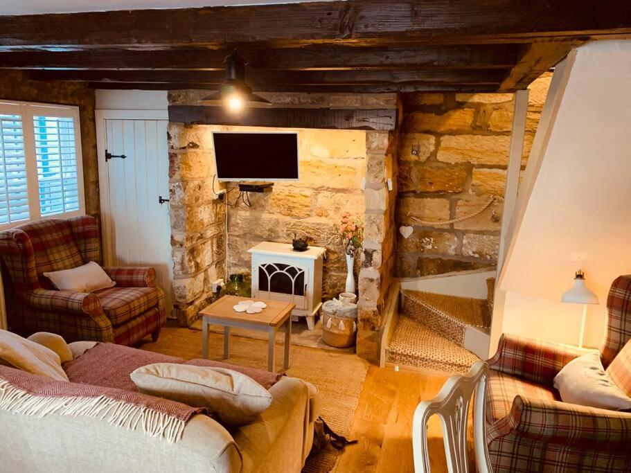 Cosy 400Yr Old Cottage, Flowergate, Whitby, Sleeps 6 Exterior photo